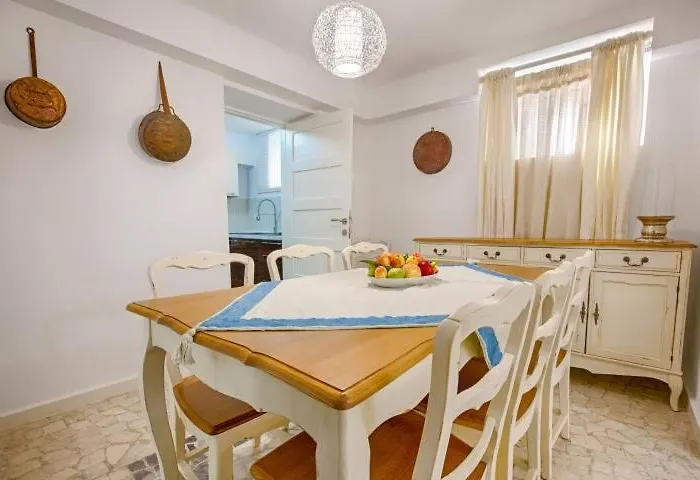 Apartment Luxury Living Nisos Vs Rhodes Town